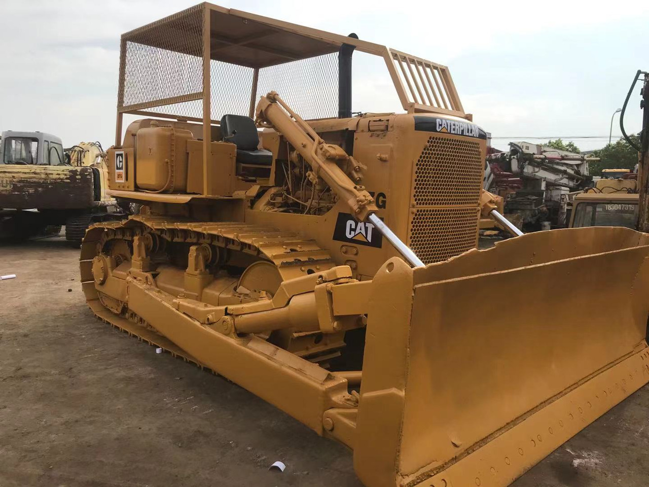 CATERPILLAR D7G - Buldožer: slika 1 CATERPILLAR D7G - Buldožer: slika 1