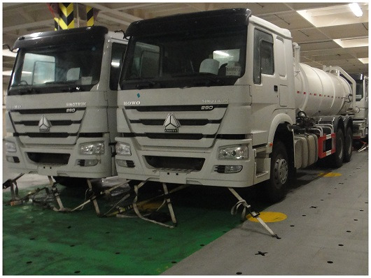 HOWO 6X4 WATER TANK TRUCK HIGH QUALITY 290HP/336HP / 371HP Tipper - Kamion cisterna: slika 2 HOWO 6X4 WATER TANK TRUCK HIGH QUALITY 290HP/336HP / 371HP Tipper - Kamion cisterna: slika 2