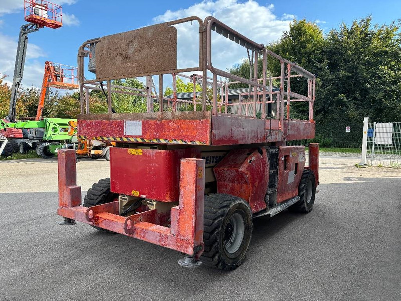 JLG 4394 RT 15,10m Diesel Scherenarbeitsbühne 4x4 - Lift u obliku makaza: slika 3 JLG 4394 RT 15,10m Diesel Scherenarbeitsbühne 4x4 - Lift u obliku makaza: slika 3