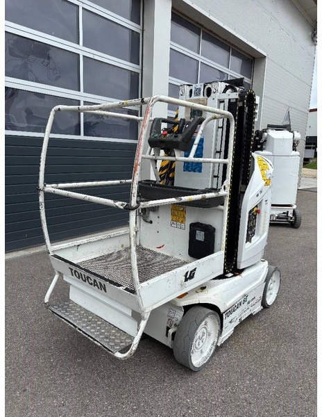 JLG Toucan 8E - 8,20m Elektro Mast-Arbeitsbühne - Zglobna platforma: slika 2 JLG Toucan 8E - 8,20m Elektro Mast-Arbeitsbühne - Zglobna platforma: slika 2