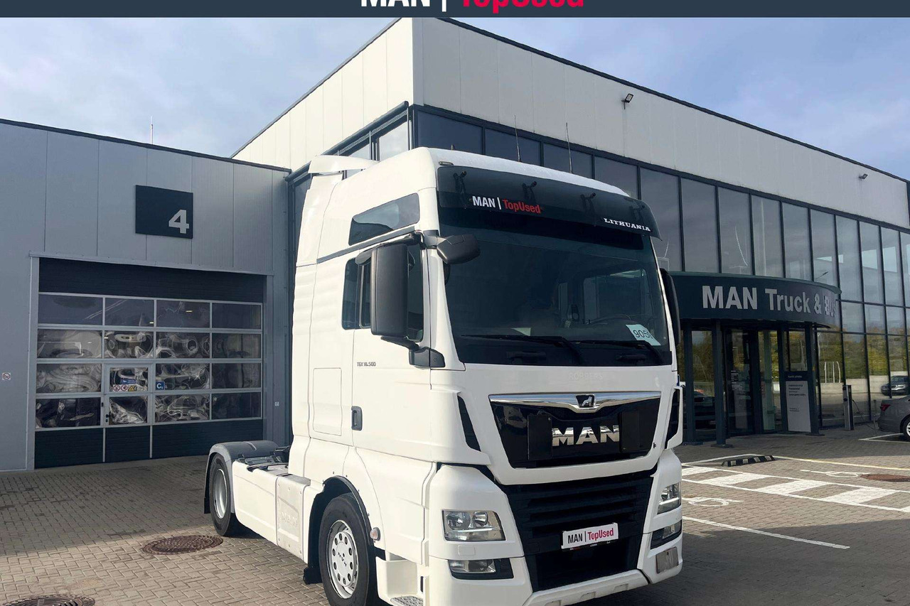 MAN 18.500 4X2 XXL Cab Retarder (9059) - Tegljač: slika 2 MAN 18.500 4X2 XXL Cab Retarder (9059) - Tegljač: slika 2