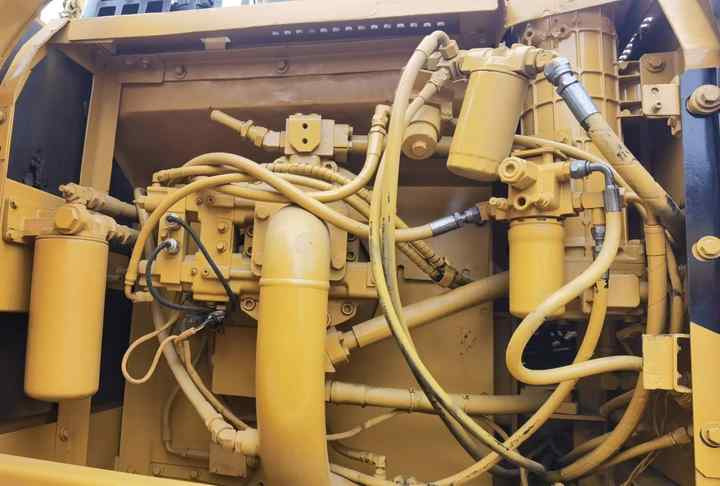 30 Ton Heavy Excavator Japan Origin Cat 330d 330dl 330d2 Fairly Used Caterpillar Mining Excavator With Jack Hammer In Shanghai - Bager guseničar: slika 3 30 Ton Heavy Excavator Japan Origin Cat 330d 330dl 330d2 Fairly Used Caterpillar Mining Excavator With Jack Hammer In Shanghai - Bager guseničar: slika 3