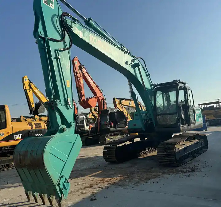 90% New Undercarriage Kobelco Sk210-8 Sk210lc-8 Crawler Type Used Kobelco Excavators In Shanghai - Bager guseničar: slika 1 90% New Undercarriage Kobelco Sk210-8 Sk210lc-8 Crawler Type Used Kobelco Excavators In Shanghai - Bager guseničar: slika 1