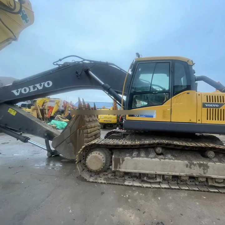 90% new and low hours 48 ton VOLVO EC480D used excavator for sale cheap hot sale Used VOLVO EC480D second hand excavator - Bager guseničar: slika 1 90% new and low hours 48 ton VOLVO EC480D used excavator for sale cheap hot sale Used VOLVO EC480D second hand excavator - Bager guseničar: slika 1