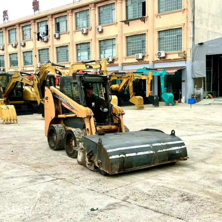 Construction Mini Equipment Case 420 Skid Steer Loader for Sale - Mini utovarivač: slika 5 Construction Mini Equipment Case 420 Skid Steer Loader for Sale - Mini utovarivač: slika 5