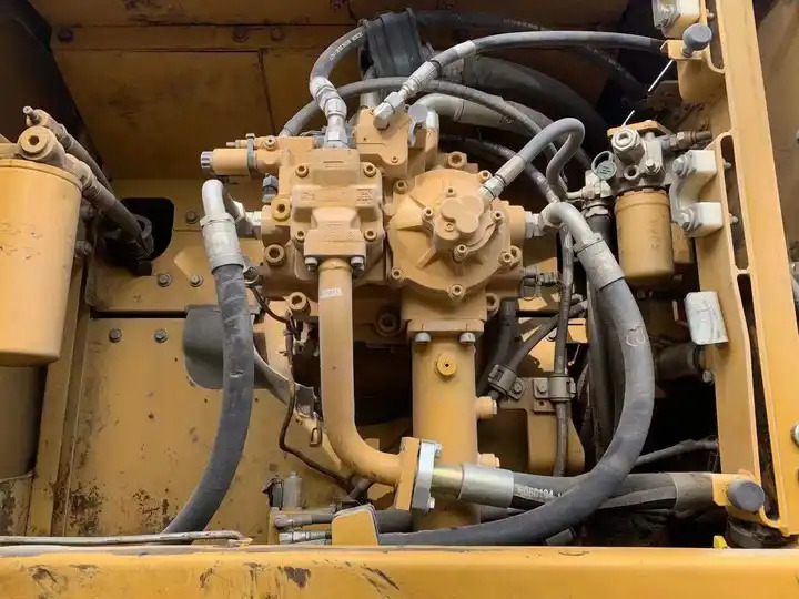 Heavy Cat Mining Excavator Cat 349d, 340d, 345D, 336D Excellent Secondhand Excavator in Shanghai - Bager: slika 5 Heavy Cat Mining Excavator Cat 349d, 340d, 345D, 336D Excellent Secondhand Excavator in Shanghai - Bager: slika 5