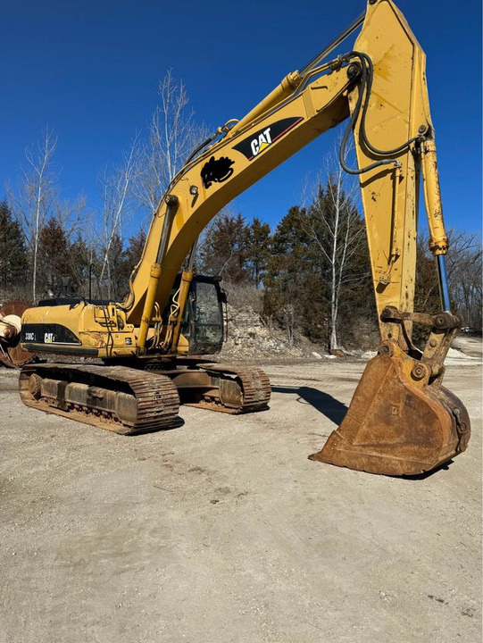 High Quality Good Condition Construction Business Powerful Reliable Cat 330C Excavator in Shanghai - Bager guseničar: slika 5 High Quality Good Condition Construction Business Powerful Reliable Cat 330C Excavator in Shanghai - Bager guseničar: slika 5