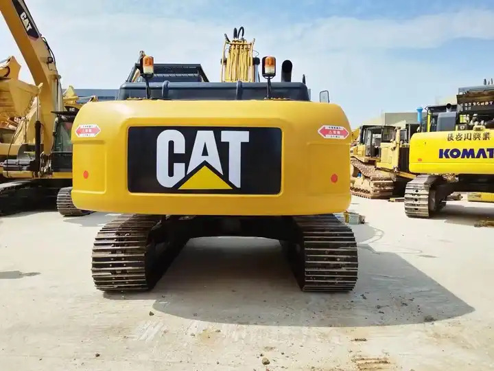 Japan Construction Machinery Used Caterpillar 330D Excavator Cat330bl/330c/325b/325c Crawler Excavator - Bager: slika 5 Japan Construction Machinery Used Caterpillar 330D Excavator Cat330bl/330c/325b/325c Crawler Excavator - Bager: slika 5
