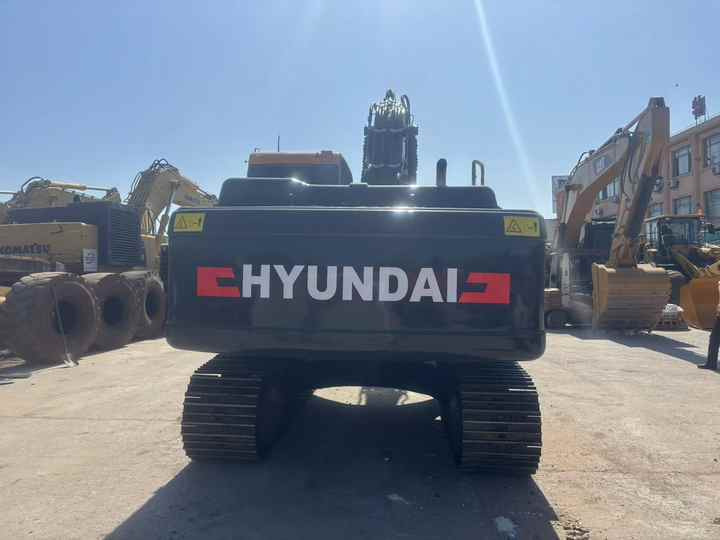 Korea 22 Ton Hyundai 220 Excavator R220LC-9s Used Hyundai Excavator 220 Used Hyundai 220-9 225LC Machine for Construction - Bager: slika 5 Korea 22 Ton Hyundai 220 Excavator R220LC-9s Used Hyundai Excavator 220 Used Hyundai 220-9 225LC Machine for Construction - Bager: slika 5