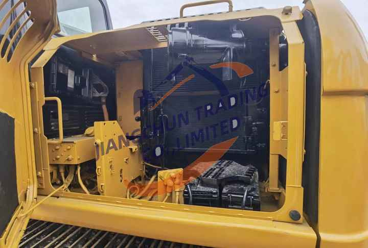 Original 12ton Second Hand Good Price Digging Machine Used Japanese Caterpillar 312d Tracked Excavator - Bager guseničar: slika 4 Original 12ton Second Hand Good Price Digging Machine Used Japanese Caterpillar 312d Tracked Excavator - Bager guseničar: slika 4