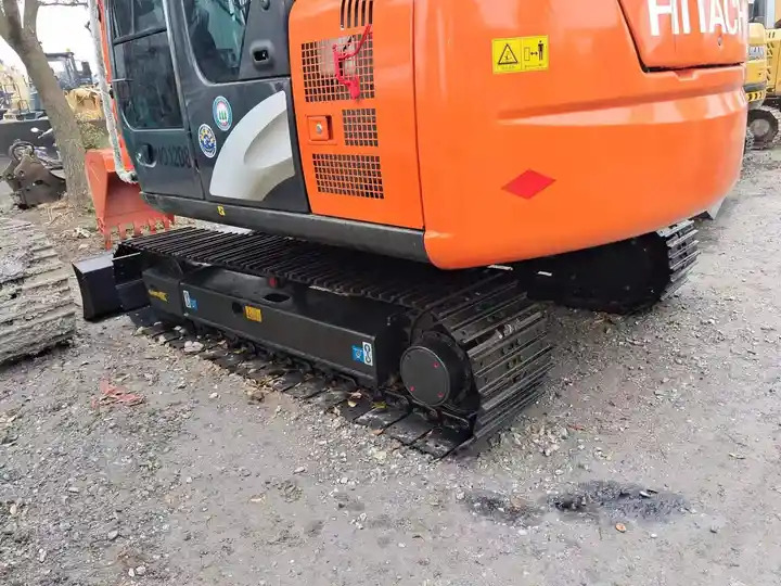Original 7ton Used Excavator In Shanghai China 2019 Second Hand Hitachi Zx70 Used Excavator For Sale - Bager guseničar: slika 2 Original 7ton Used Excavator In Shanghai China 2019 Second Hand Hitachi Zx70 Used Excavator For Sale - Bager guseničar: slika 2