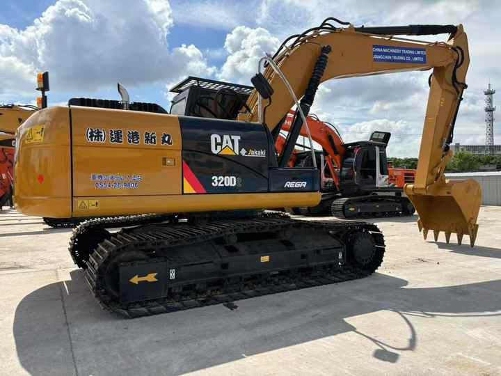 Original Second-hand Used Caterpillar Cat 320d2 320d2l 320d 320dl Cat320d2 Crawler Excavator cat 320d Excavator for Sale - Bager: slika 2 Original Second-hand Used Caterpillar Cat 320d2 320d2l 320d 320dl Cat320d2 Crawler Excavator cat 320d Excavator for Sale - Bager: slika 2