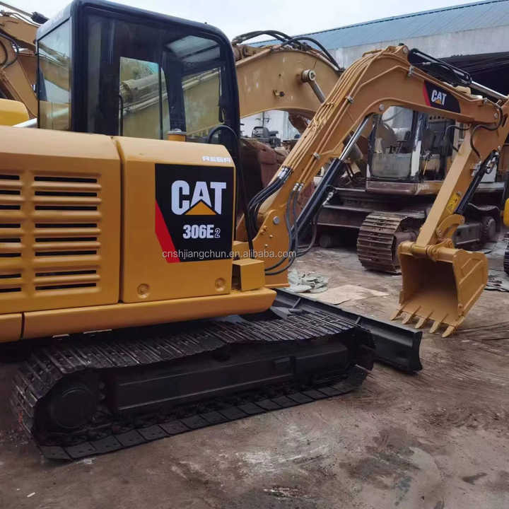 Second Hand Original Japan Cat 306e Excavator 90% new Condition Used 306E 306E2 used digger with good condition for sale - Mini bager: slika 2 Second Hand Original Japan Cat 306e Excavator 90% new Condition Used 306E 306E2 used digger with good condition for sale - Mini bager: slika 2