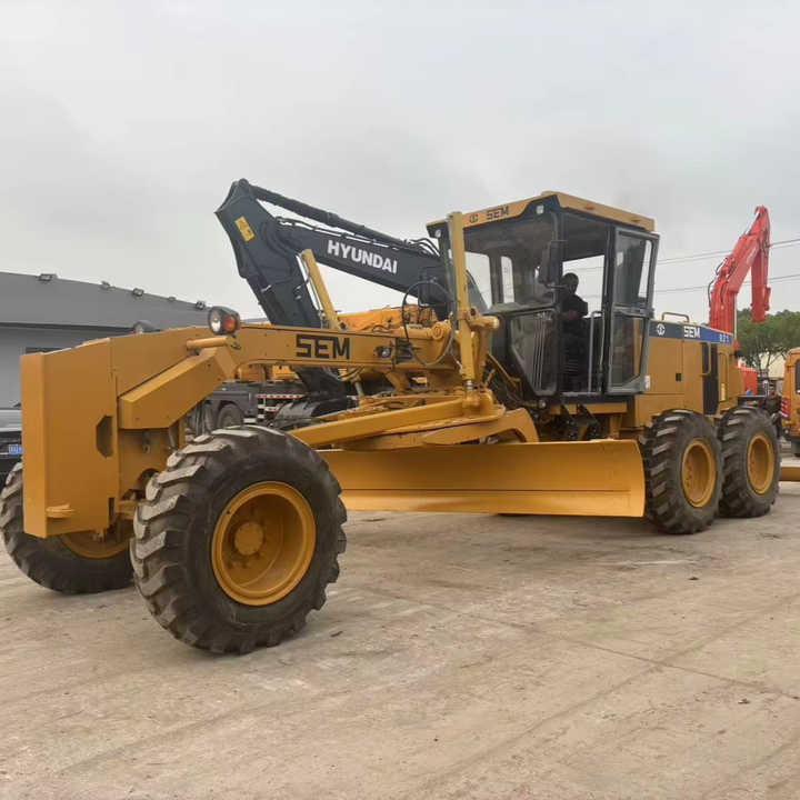 Second Hand SEM921 Motor Grader / Second Hand Motor Grader Sem 921 922 919 SEM Motor Grader for Sale - Grejder: slika 1 Second Hand SEM921 Motor Grader / Second Hand Motor Grader Sem 921 922 919 SEM Motor Grader for Sale - Grejder: slika 1