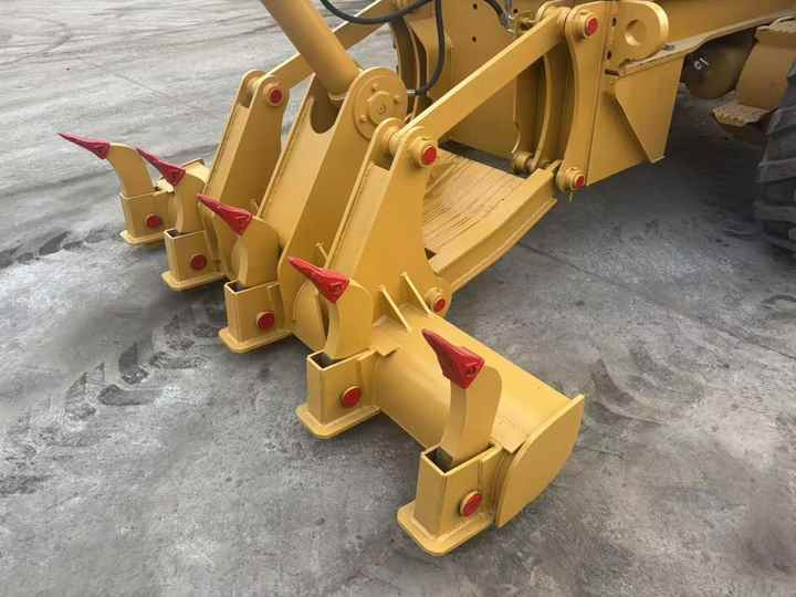 Second Hand SEM921 Motor Grader / Second Hand Motor Grader Sem 921 922 919 SEM Motor Grader for Sale - Grejder: slika 3 Second Hand SEM921 Motor Grader / Second Hand Motor Grader Sem 921 922 919 SEM Motor Grader for Sale - Grejder: slika 3