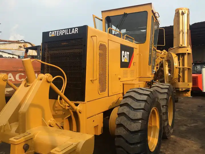 Used Cat 140H motor grader with good condition,USED heavy equipment used motor grader CAT 140H grader in China on sale - Grejder: slika 2 Used Cat 140H motor grader with good condition,USED heavy equipment used motor grader CAT 140H grader in China on sale - Grejder: slika 2