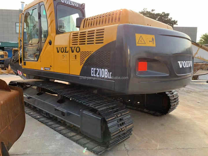 Used Original Volvo Excavator EC210B machinery in stock for sale with high quality and good price - Bager guseničar: slika 2 Used Original Volvo Excavator EC210B machinery in stock for sale with high quality and good price - Bager guseničar: slika 2