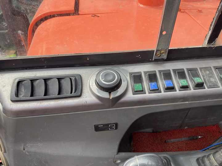 Bager guseničar Used excavator doosan dx60 excavators earth-moving machinery doosan dx60 dx80 dx75 dx225 for sale: slika 6 Bager guseničar Used excavator doosan dx60 excavators earth-moving machinery doosan dx60 dx80 dx75 dx225 for sale: slika 6