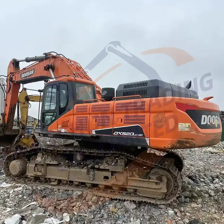 New arrival Used Doosan excavator DX520LC-9C in good condition for sale in good condition - Bager guseničar: slika 1 New arrival Used Doosan excavator DX520LC-9C in good condition for sale in good condition - Bager guseničar: slika 1