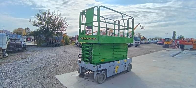 Genie GS4047 - 13,7m - electric - Lift u obliku makaza: slika 2 Genie GS4047 - 13,7m - electric - Lift u obliku makaza: slika 2