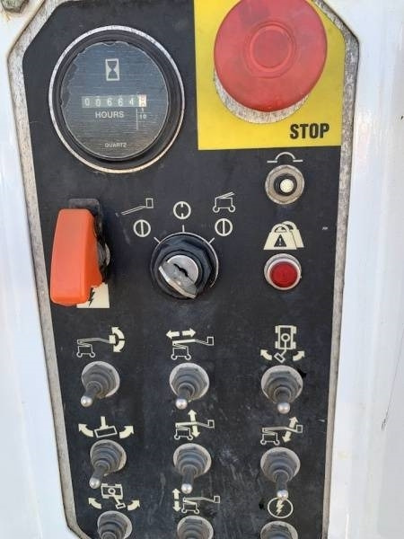 Zglobna platforma Genie Z-30/20N RJ - 11 m, Electric: slika 17
