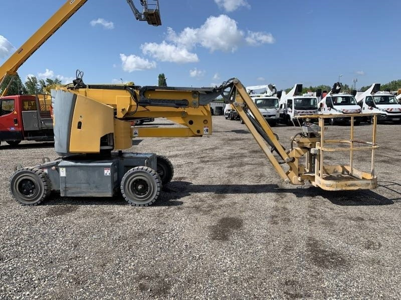 Haulotte HA12IP - 12 m, electric - Zglobna platforma: slika 3 Haulotte HA12IP - 12 m, electric - Zglobna platforma: slika 3