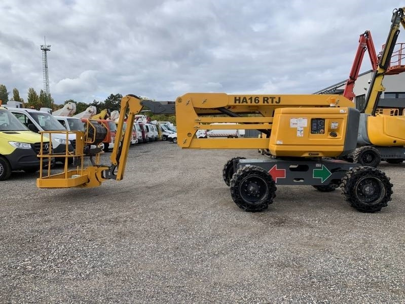 Haulotte HA16RTJ - 16m, 4x4x4, diesel - Zglobna platforma: slika 5 Haulotte HA16RTJ - 16m, 4x4x4, diesel - Zglobna platforma: slika 5
