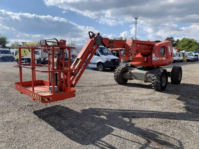 Haulotte HA16SPX - 16m, 4x4, diesel - Zglobna platforma: slika 2 Haulotte HA16SPX - 16m, 4x4, diesel - Zglobna platforma: slika 2