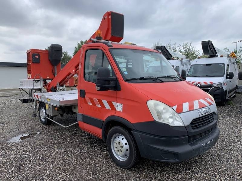 Iveco Daily GSR E179T - 17,1m - 200 kg - Vazdušna platforma montirana na kamion: slika 1 Iveco Daily GSR E179T - 17,1m - 200 kg - Vazdušna platforma montirana na kamion: slika 1