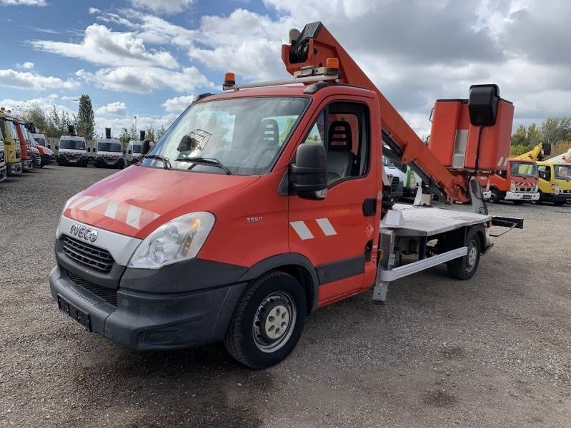 Iveco Daily Isoli PT165 - 16,5 m - Vazdušna platforma montirana na kamion: slika 2 Iveco Daily Isoli PT165 - 16,5 m - Vazdušna platforma montirana na kamion: slika 2