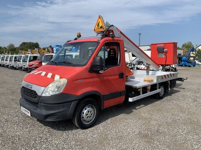 Iveco Daily Multitel 160 ALU DS - 16m - Vazdušna platforma montirana na kamion: slika 2 Iveco Daily Multitel 160 ALU DS - 16m - Vazdušna platforma montirana na kamion: slika 2