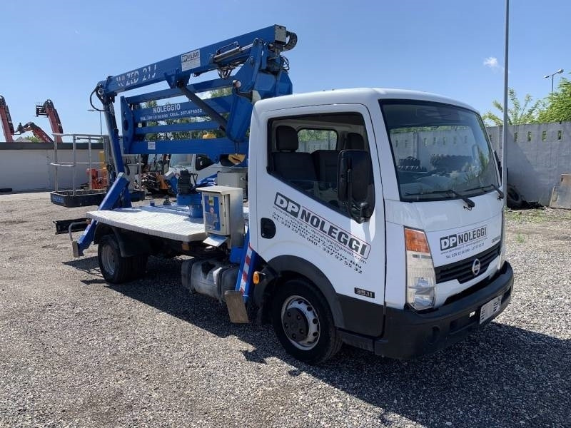 Nissan Cabstar CTE ZED 21 J - 21 m - 200 kg - Vazdušna platforma montirana na kamion: slika 1 Nissan Cabstar CTE ZED 21 J - 21 m - 200 kg - Vazdušna platforma montirana na kamion: slika 1