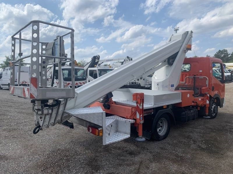 Vazdušna platforma montirana na kamion Nissan Cabstar Ruthmann TB270 - 27m - 230 kg: slika 6 Vazdušna platforma montirana na kamion Nissan Cabstar Ruthmann TB270 - 27m - 230 kg: slika 6