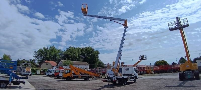 Vazdušna platforma montirana na kamion Renault Maxity Multitel MX200 - 20 m: slika 10 Vazdušna platforma montirana na kamion Renault Maxity Multitel MX200 - 20 m: slika 10