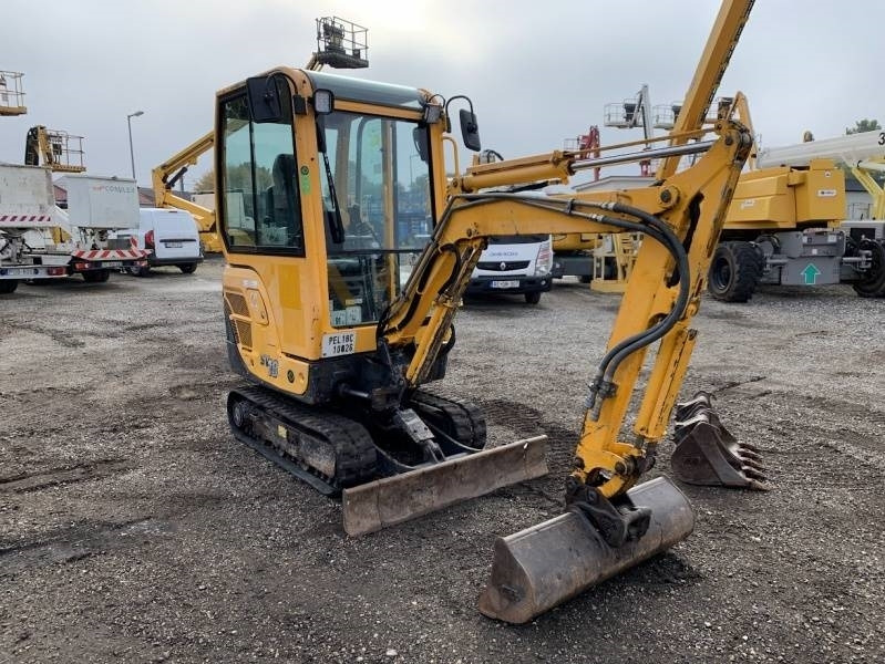 Yanmar SV18 - WITH EXTENDABLE AXIS - Mini bager: slika 2 Yanmar SV18 - WITH EXTENDABLE AXIS - Mini bager: slika 2