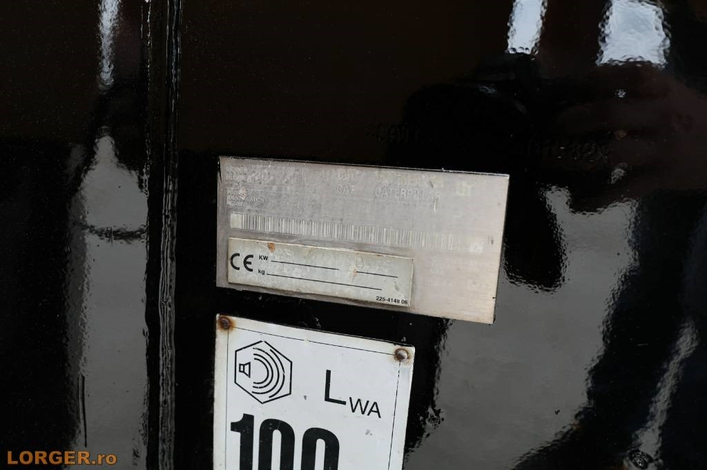 Valjak za puteve CAT CB 224 E: slika 11