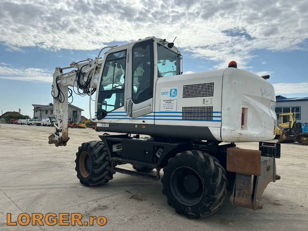 Hitachi ZX 140 W-3 - Bager točkaš: slika 5 Hitachi ZX 140 W-3 - Bager točkaš: slika 5