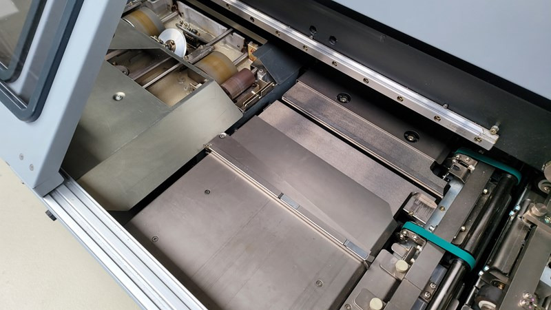 Horizon BQ-270 | 2010 | 693000 - Mašina za uvezivanje knjiga: slika 3 Horizon BQ-270 | 2010 | 693000 - Mašina za uvezivanje knjiga: slika 3