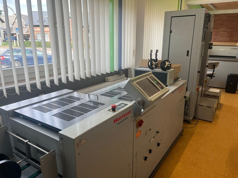 Horizon SPF-200A FC-200A VAC-100a VAC-100c - Štamparska mašina: slika 1 Horizon SPF-200A FC-200A VAC-100a VAC-100c - Štamparska mašina: slika 1