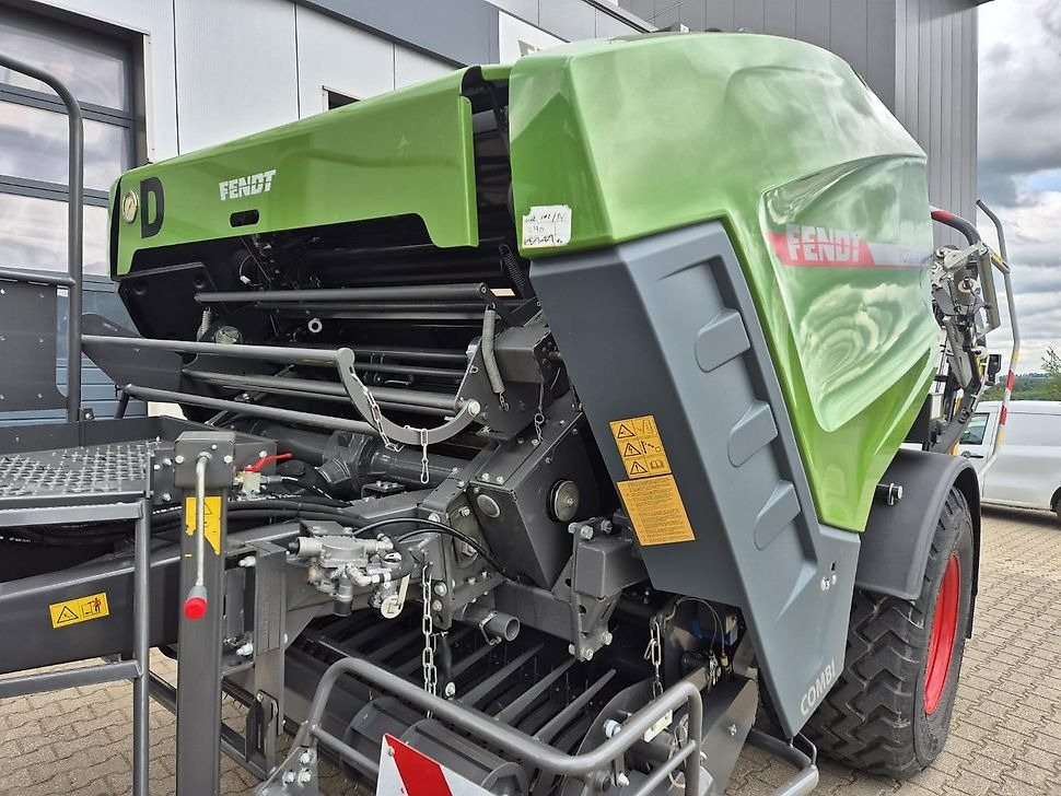 J.Reiff Sarl
Herr Stefan Neukirch - 77 Z.I in den - Balirka za okrugle bale, Omotač za bale: slika 2 J.Reiff Sarl
Herr Stefan Neukirch - 77 Z.I in den - Balirka za okrugle bale, Omotač za bale: slika 2