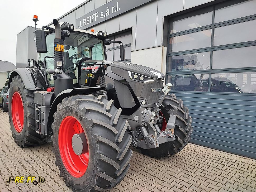 J.Reiff Sarl
Herr Stefan Neukirch - 77 Z.I in den - Traktor: slika 5 J.Reiff Sarl
Herr Stefan Neukirch - 77 Z.I in den - Traktor: slika 5
