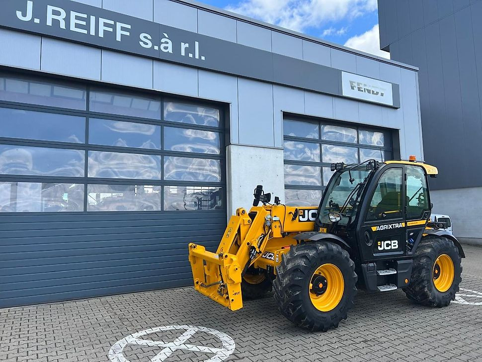 J.Reiff Sarl
Herr Stefan Neukirch - 77 Z.I in den - Teleskopski upravljač: slika 2 J.Reiff Sarl
Herr Stefan Neukirch - 77 Z.I in den - Teleskopski upravljač: slika 2