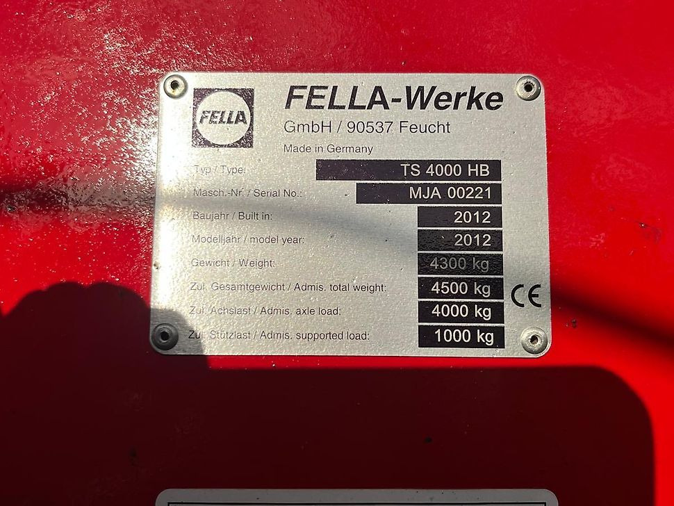 J.Reiff Sarl
Herr Stefan Neukirch - 77 Z.I in den - Prevrtač/ Grabuljač: slika 4 J.Reiff Sarl
Herr Stefan Neukirch - 77 Z.I in den - Prevrtač/ Grabuljač: slika 4