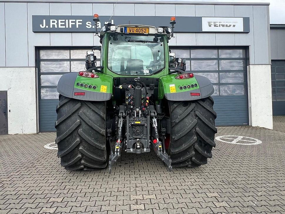 J.Reiff Sarl
Herr Stefan Neukirch - 77 Z.I in den - Traktor: slika 5 J.Reiff Sarl
Herr Stefan Neukirch - 77 Z.I in den - Traktor: slika 5