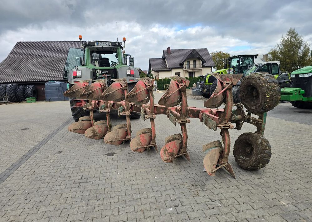 Kverneland - Plug: slika 1 Kverneland - Plug: slika 1