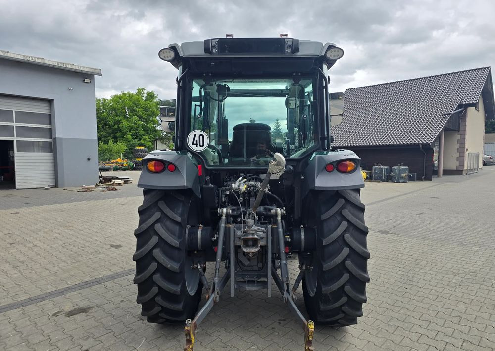 Traktor Massey Ferguson 4708: slika 11
