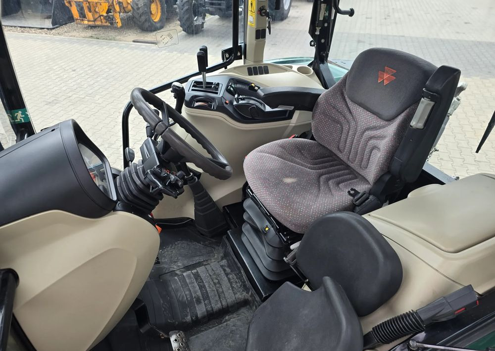 Traktor Massey Ferguson 4708: slika 7