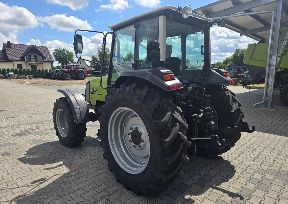 Traktor Valtra 800: slika 7
