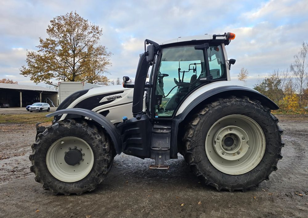 Valtra T 174S - Traktor: slika 3 Valtra T 174S - Traktor: slika 3