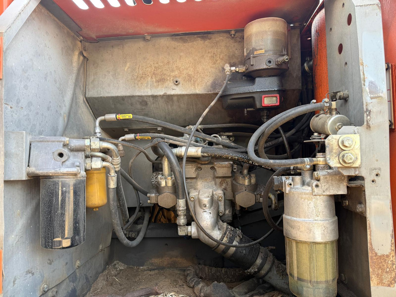 Bager guseničar HITACHI ZX250LC-3: slika 6 Bager guseničar HITACHI ZX250LC-3: slika 6